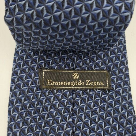 Ermenegildo Zegna 100% Silk Necktie Luxury Blue Geometric Pattern Italy Long - Picture 3 of 8